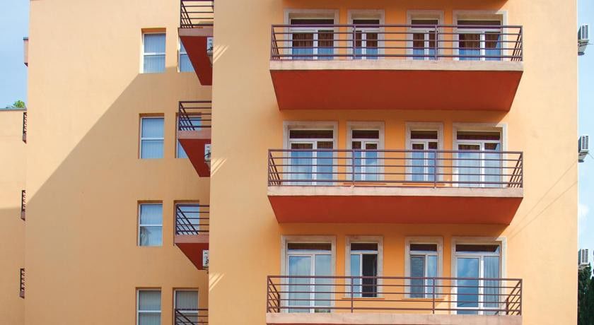 Astoria Hotel Тбилиси Екстериор снимка